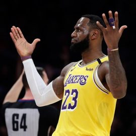 Lebron James'ten polis şiddetine tepki