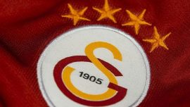 Galatasaray'da divan kurulu toplantısı ertelendi