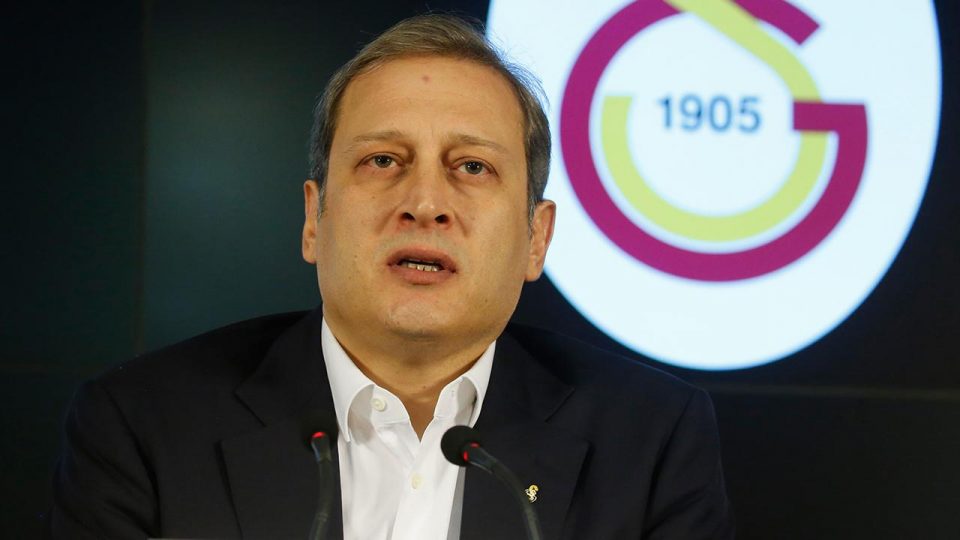 Burak Elmas menajerlere ödenen ücretleri açıkladı