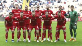 Antalyaspor ligde 3 ve 4'üncülüğü zorlayacak