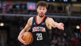 NBA'de Alperen Şengün "triple-double" yaptı